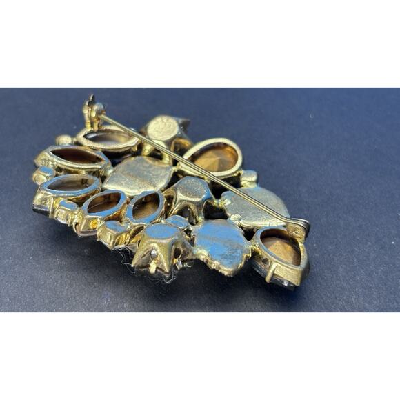 Vintage Weiss style Carved thermoset Leaf Brooch AB Rhinestone Gold-tone - Picture 11 of 16